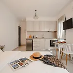 Naxos Balcony Apartamento *